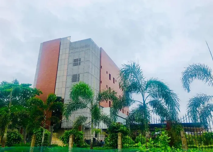 Mastiff Grand Regal Resort Arrah By Othpl